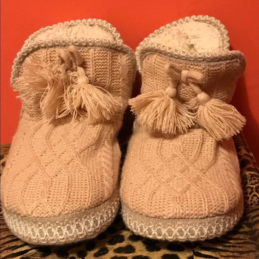 MUK LUKS AMIRA SLIPPERS